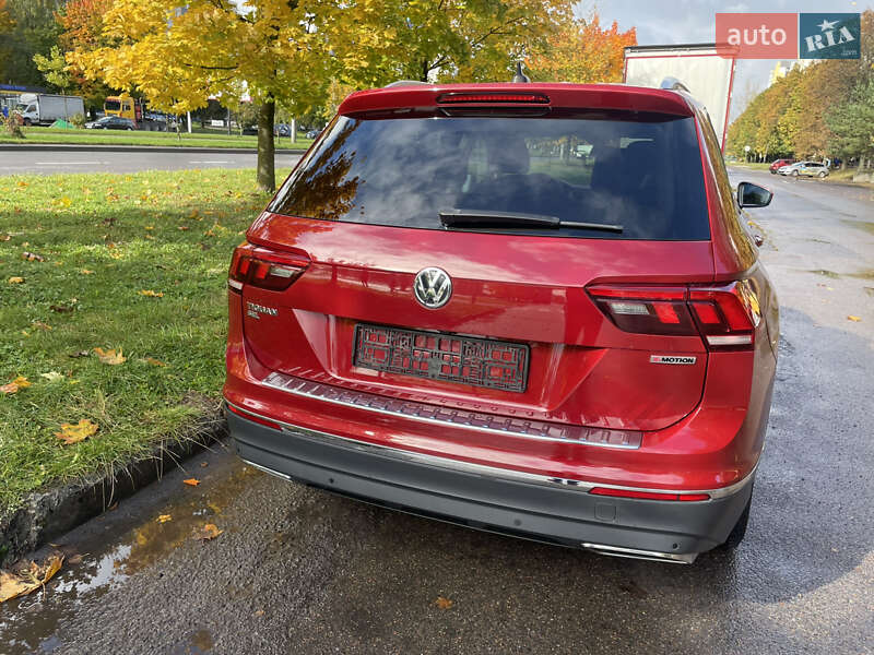Внедорожник / Кроссовер Volkswagen Tiguan 2020 в Львове