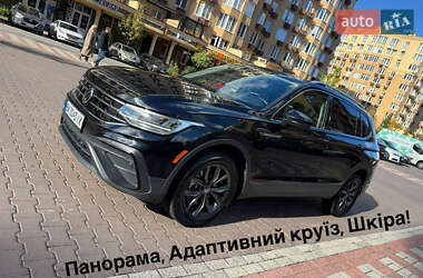 Внедорожник / Кроссовер Volkswagen Tiguan 2022 в Киеве