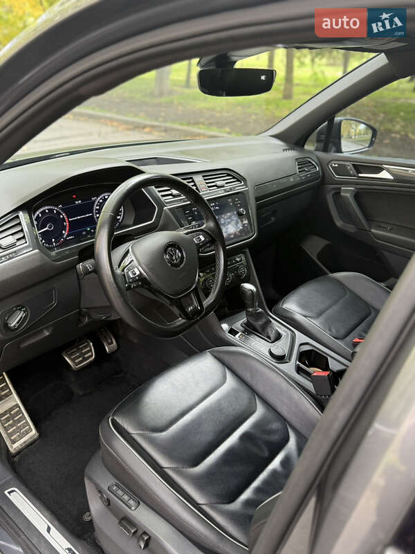 Внедорожник / Кроссовер Volkswagen Tiguan 2018 в Николаеве