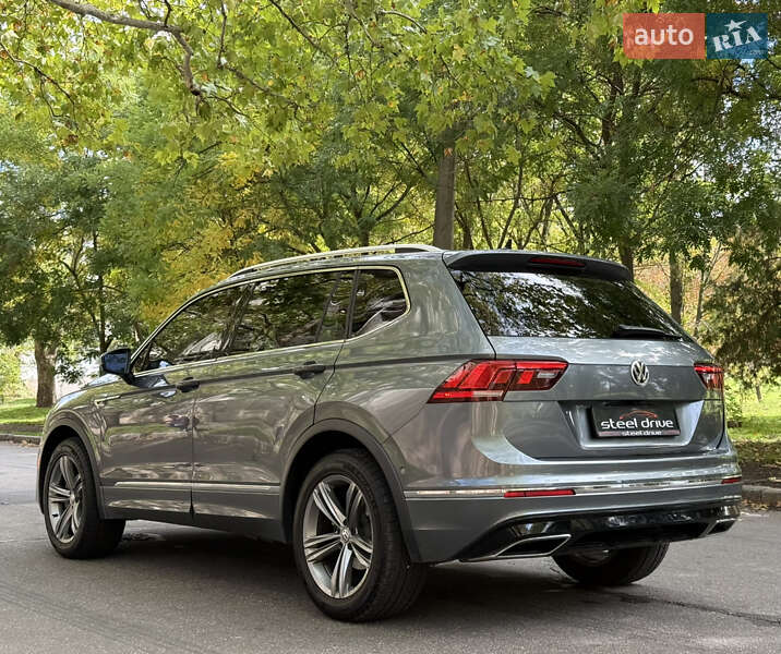 Внедорожник / Кроссовер Volkswagen Tiguan 2018 в Николаеве