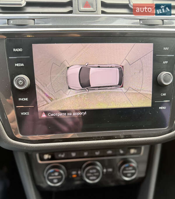 Внедорожник / Кроссовер Volkswagen Tiguan 2018 в Николаеве