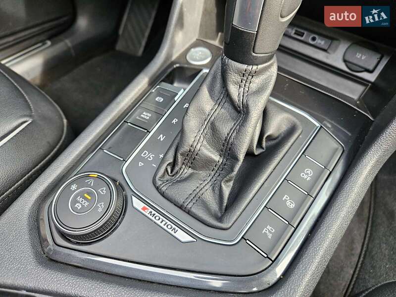 Позашляховик / Кросовер Volkswagen Tiguan 2020 в Дніпрі