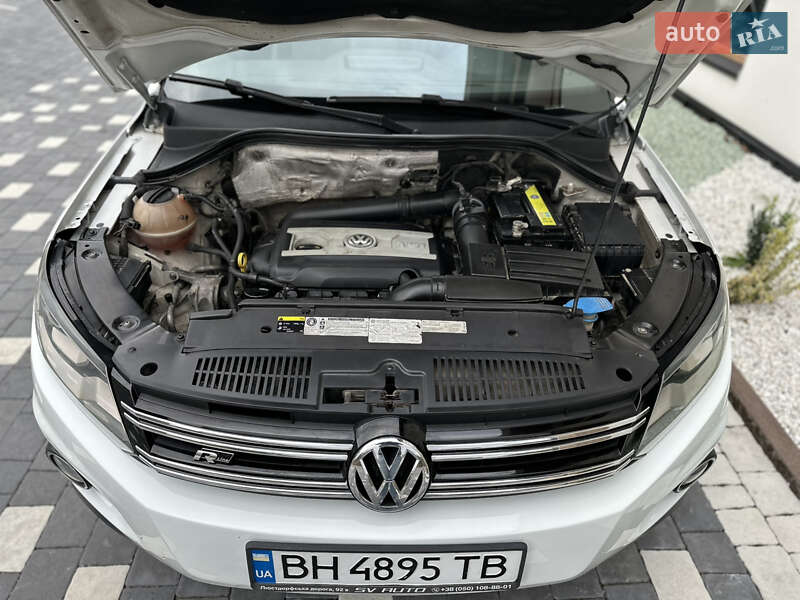 Внедорожник / Кроссовер Volkswagen Tiguan 2015 в Ивано-Франковске
