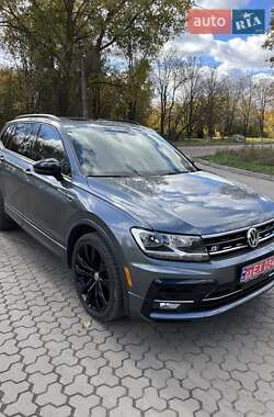 Позашляховик / Кросовер Volkswagen Tiguan 2021 в Києві