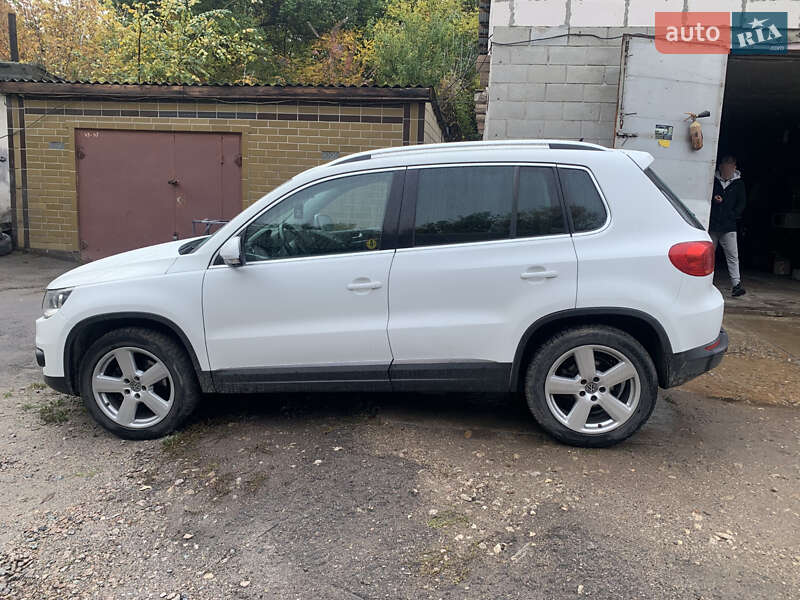Внедорожник / Кроссовер Volkswagen Tiguan 2015 в Богуславе фото 8 Внедорожник / Кроссовер Volkswagen Tiguan 2015 в Богуславе