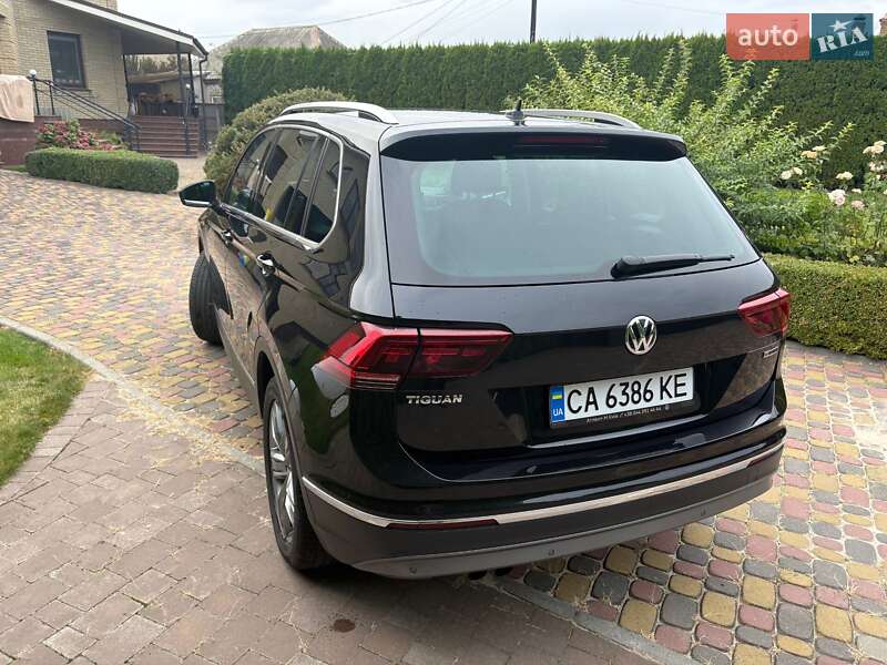 Позашляховик / Кросовер Volkswagen Tiguan 2018 в Черкасах фото 12 Позашляховик / Кросовер Volkswagen Tiguan 2018 в Черкасах