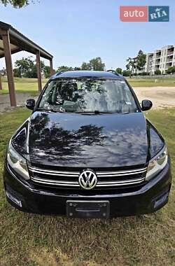 Внедорожник / Кроссовер Volkswagen Tiguan 2015 в Львове