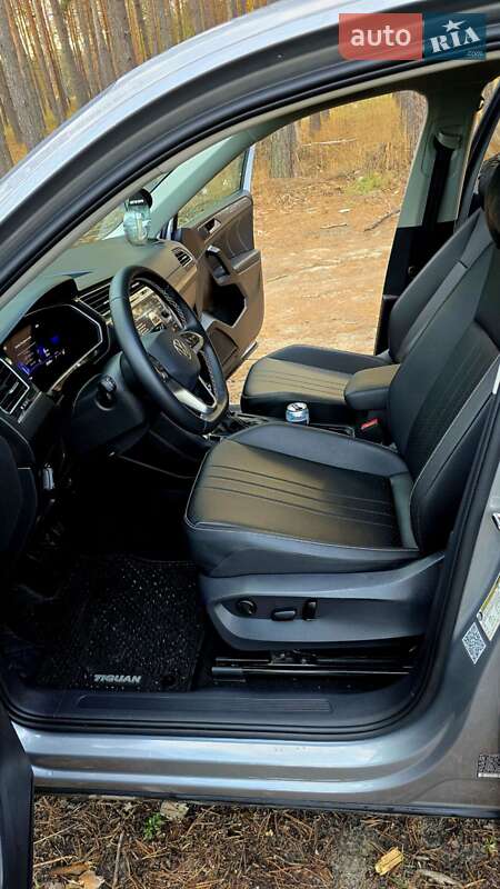 Внедорожник / Кроссовер Volkswagen Tiguan 2023 в Изюме