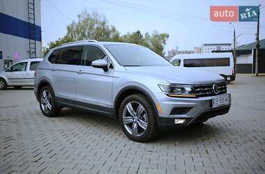 Позашляховик / Кросовер Volkswagen Tiguan 2019 в Чернівцях