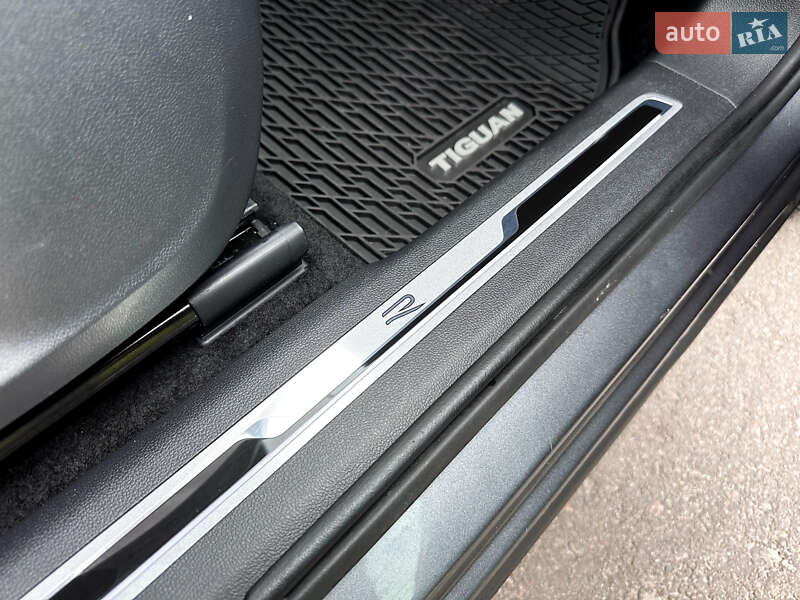 Внедорожник / Кроссовер Volkswagen Tiguan 2024 в Киеве