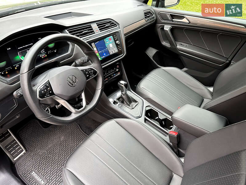 Внедорожник / Кроссовер Volkswagen Tiguan 2024 в Киеве