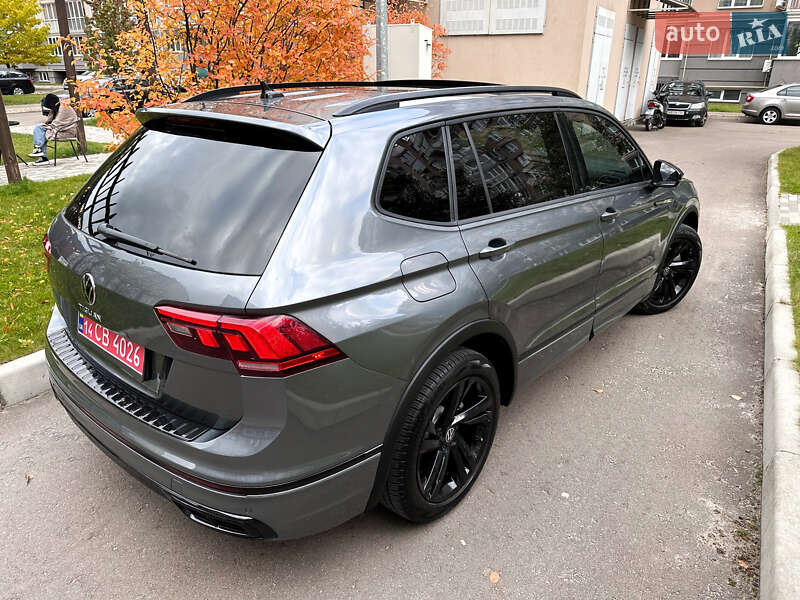 Внедорожник / Кроссовер Volkswagen Tiguan 2024 в Киеве