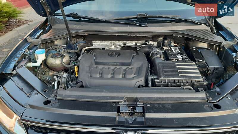 Позашляховик / Кросовер Volkswagen Tiguan 2020 в Львові