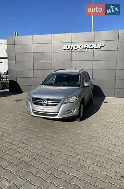 Внедорожник / Кроссовер Volkswagen Tiguan 2010 в Одессе