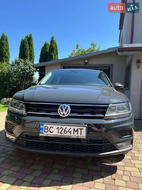 Внедорожник / Кроссовер Volkswagen Tiguan 2018 в Львове