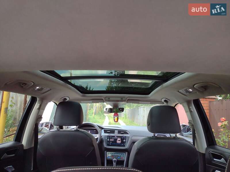 Внедорожник / Кроссовер Volkswagen Tiguan 2021 в Конотопе