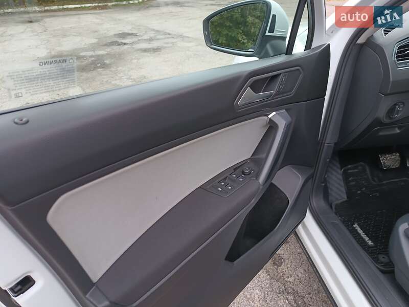 Позашляховик / Кросовер Volkswagen Tiguan 2020 в Вишгороді