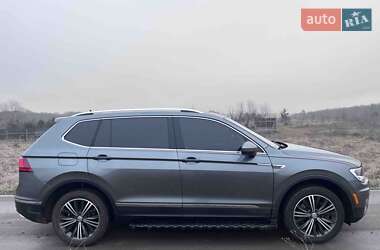 Внедорожник / Кроссовер Volkswagen Tiguan 2018 в Виннице
