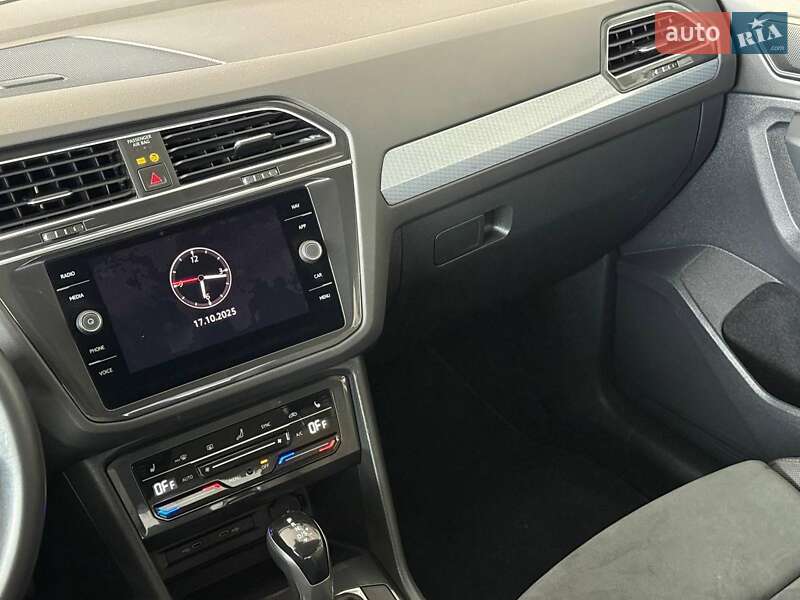 Внедорожник / Кроссовер Volkswagen Tiguan 2021 в Одессе