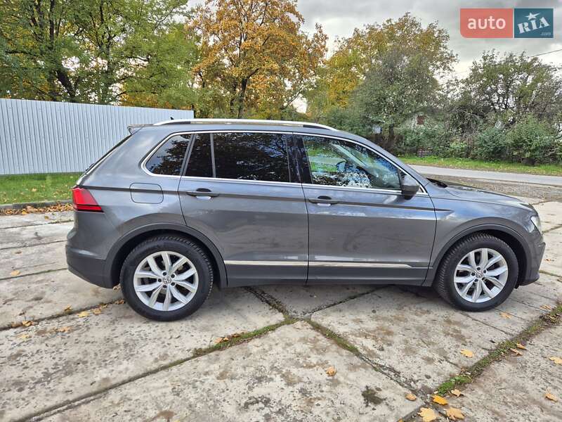 Позашляховик / Кросовер Volkswagen Tiguan 2019 в Стрию