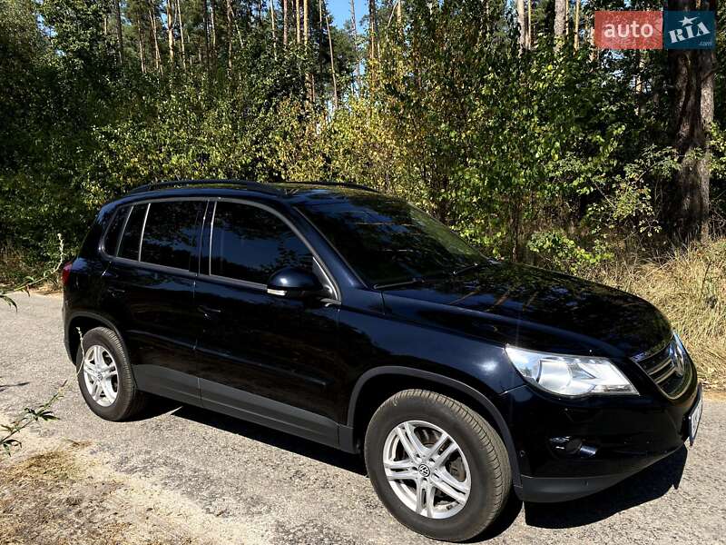 Volkswagen Tiguan 2011 Volkswagen Tiguan 2011