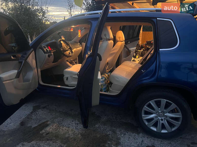 Внедорожник / Кроссовер Volkswagen Tiguan 2008 в Львове