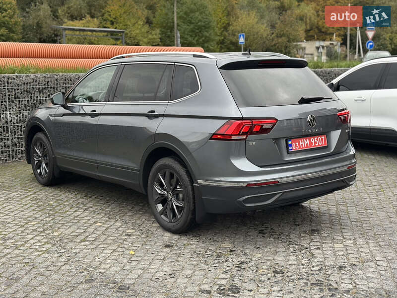 Позашляховик / Кросовер Volkswagen Tiguan 2024 в Львові