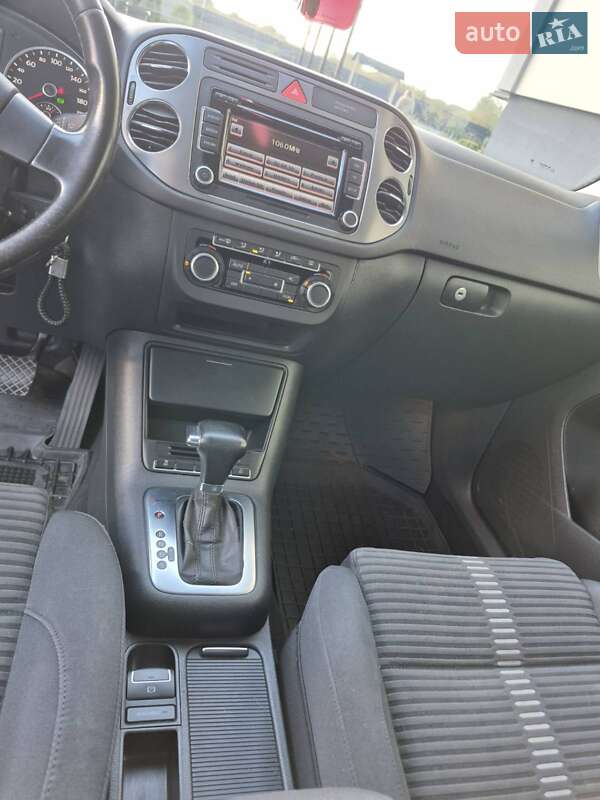 Внедорожник / Кроссовер Volkswagen Tiguan 2010 в Ковеле
