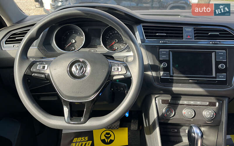 Внедорожник / Кроссовер Volkswagen Tiguan 2017 в Коломые