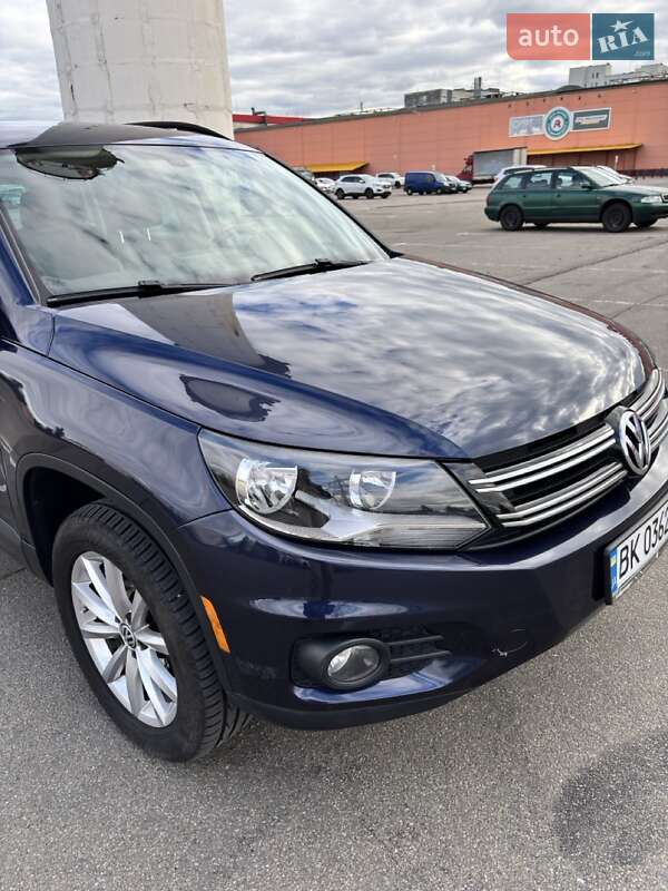 Позашляховик / Кросовер Volkswagen Tiguan 2017 в Києві