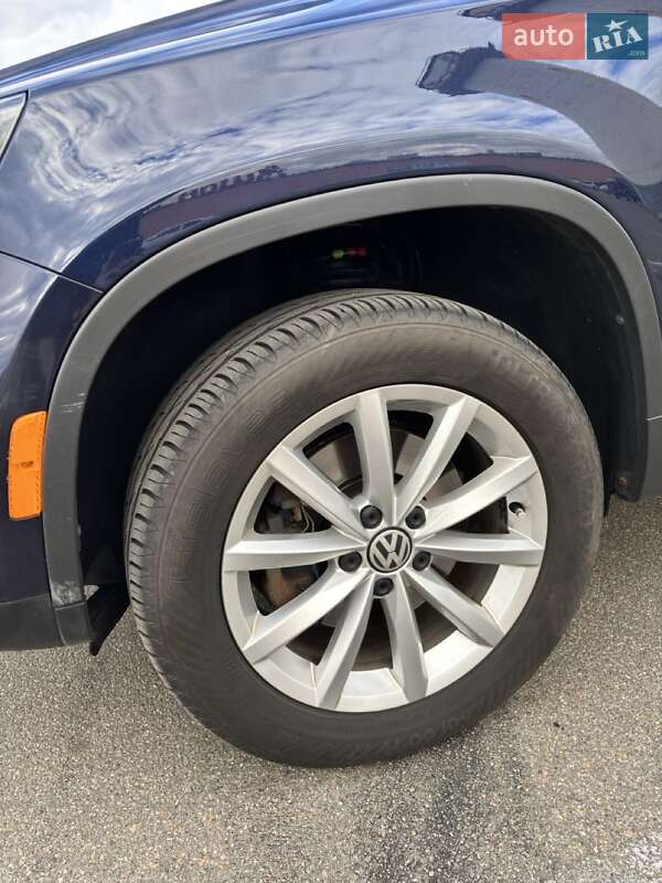 Позашляховик / Кросовер Volkswagen Tiguan 2017 в Києві