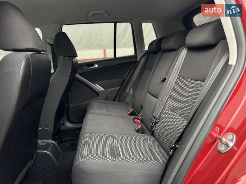 Внедорожник / Кроссовер Volkswagen Tiguan 2008 в Киеве