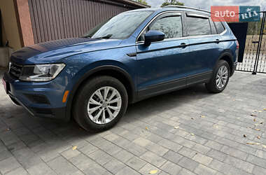 Внедорожник / Кроссовер Volkswagen Tiguan 2019 в Полтаве