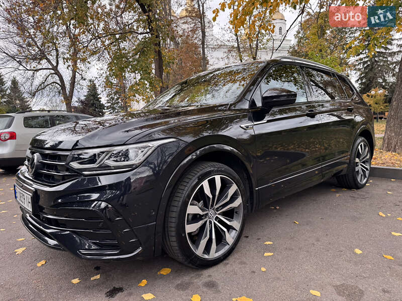 Внедорожник / Кроссовер Volkswagen Tiguan 2021 в Полтаве