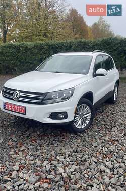 Позашляховик / Кросовер Volkswagen Tiguan 2016 в Луцьку