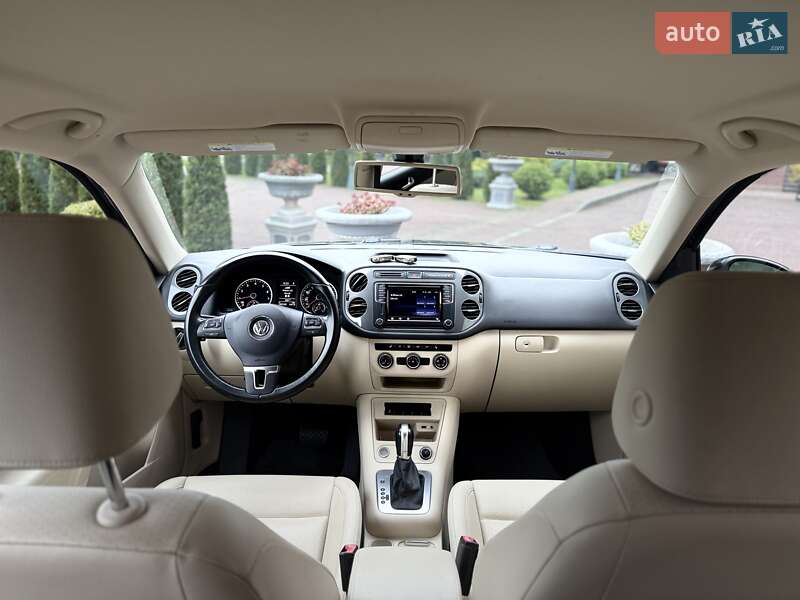 Внедорожник / Кроссовер Volkswagen Tiguan 2017 в Стрые