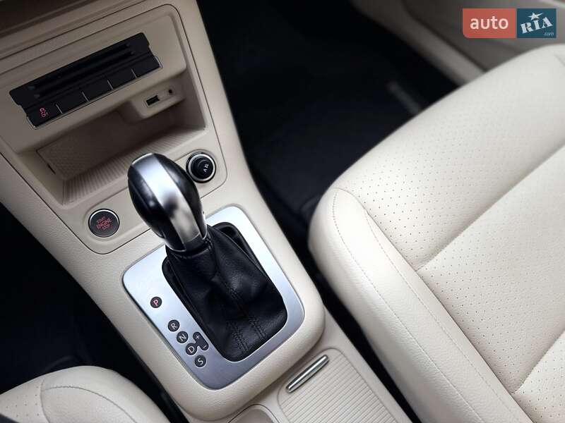 Внедорожник / Кроссовер Volkswagen Tiguan 2017 в Стрые