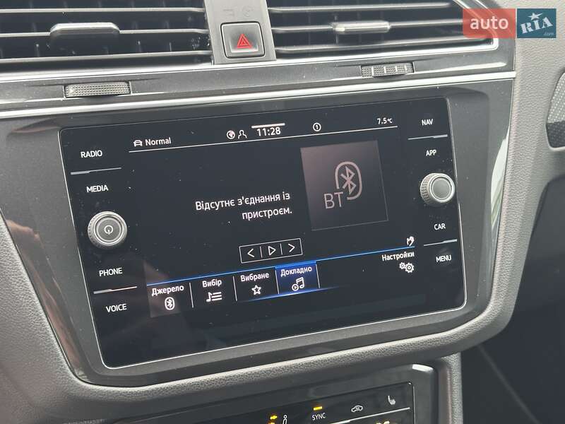 Позашляховик / Кросовер Volkswagen Tiguan 2023 в Києві