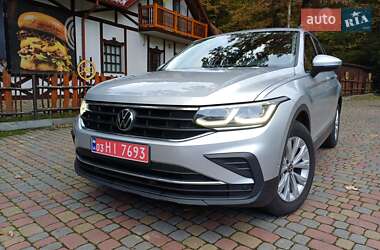 Позашляховик / Кросовер Volkswagen Tiguan 2022 в  фото 8 Позашляховик / Кросовер Volkswagen Tiguan 2022 в