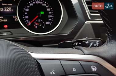 Позашляховик / Кросовер Volkswagen Tiguan 2022 в  фото 62 Позашляховик / Кросовер Volkswagen Tiguan 2022 в
