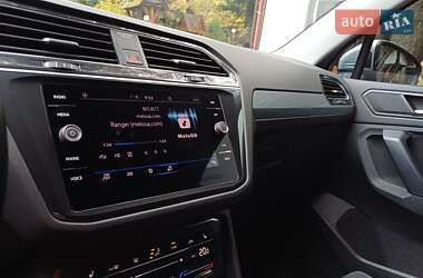 Позашляховик / Кросовер Volkswagen Tiguan 2022 в  фото 77 Позашляховик / Кросовер Volkswagen Tiguan 2022 в