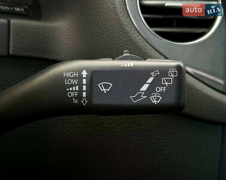 Позашляховик / Кросовер Volkswagen Tiguan 2016 в Києві