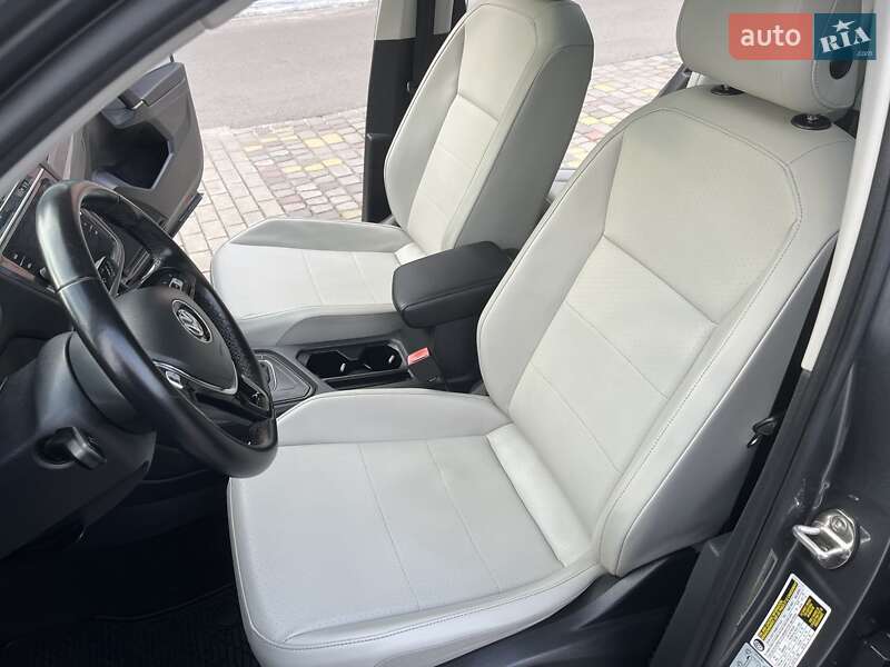 Внедорожник / Кроссовер Volkswagen Tiguan 2018 в Луцке фото 49 Внедорожник / Кроссовер Volkswagen Tiguan 2018 в Луцке