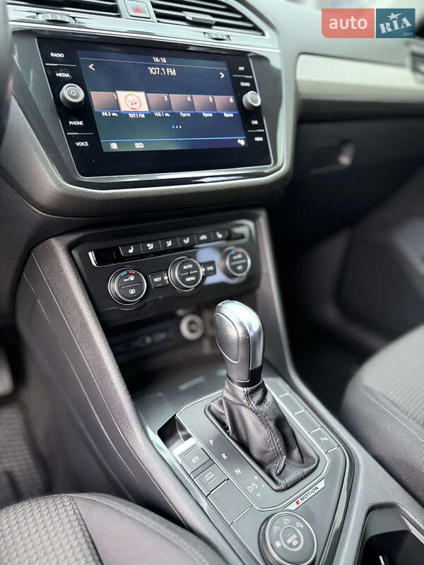 Внедорожник / Кроссовер Volkswagen Tiguan 2020 в Николаеве