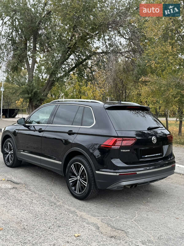 Внедорожник / Кроссовер Volkswagen Tiguan 2019 в Запорожье фото 11 Внедорожник / Кроссовер Volkswagen Tiguan 2019 в Запорожье