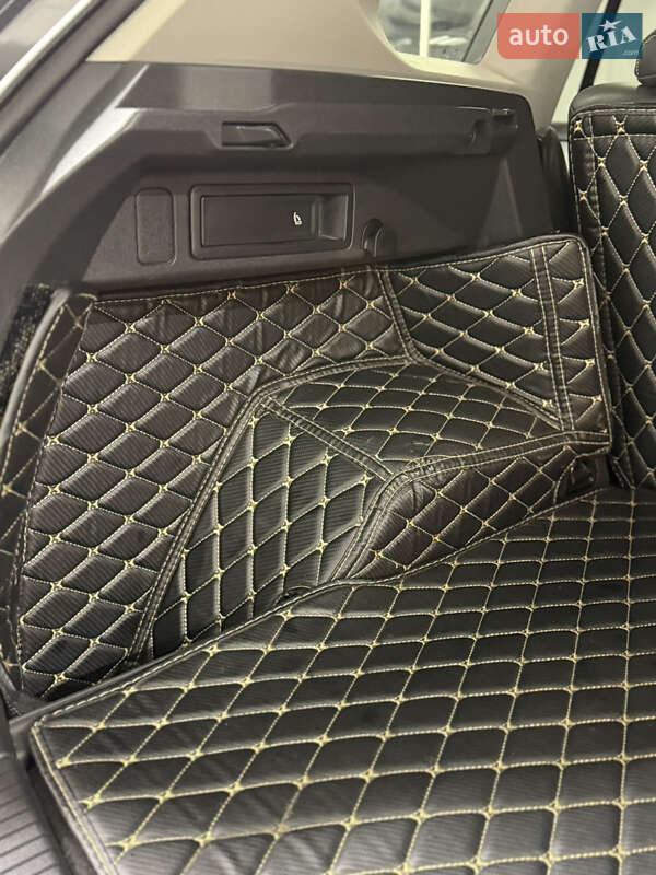 Позашляховик / Кросовер Volkswagen Tiguan 2018 в Києві фото 21 Позашляховик / Кросовер Volkswagen Tiguan 2018 в Києві