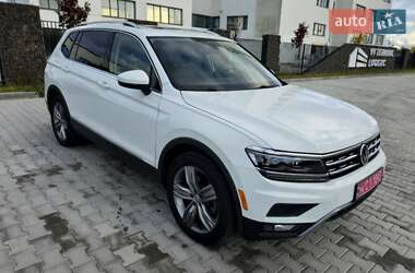 Позашляховик / Кросовер Volkswagen Tiguan 2018 в Львові