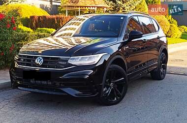 Позашляховик / Кросовер Volkswagen Tiguan 2023 в Дніпрі