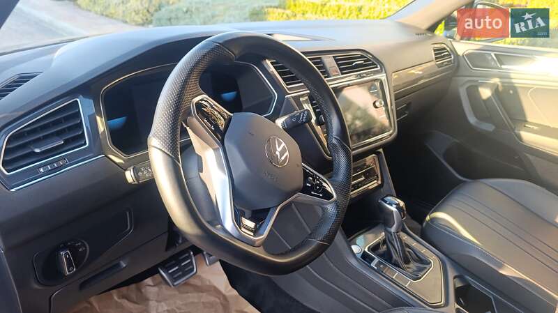 Внедорожник / Кроссовер Volkswagen Tiguan 2023 в Днепре