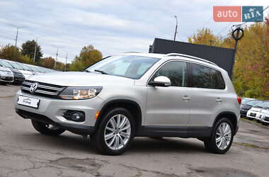 Внедорожник / Кроссовер Volkswagen Tiguan 2012 в 